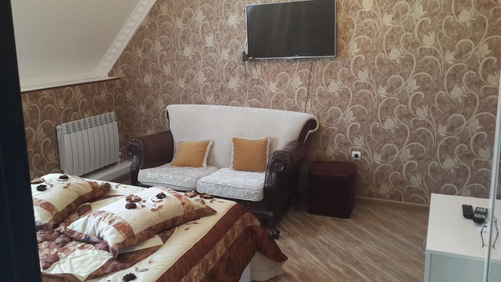 קוטאיסי Edemi Hotel מראה חיצוני תמונה